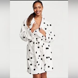VICTORIA'S SECRET COZY SHORT PLUSH BATH ROBE LOGO POLKA DOT size XL NEW
